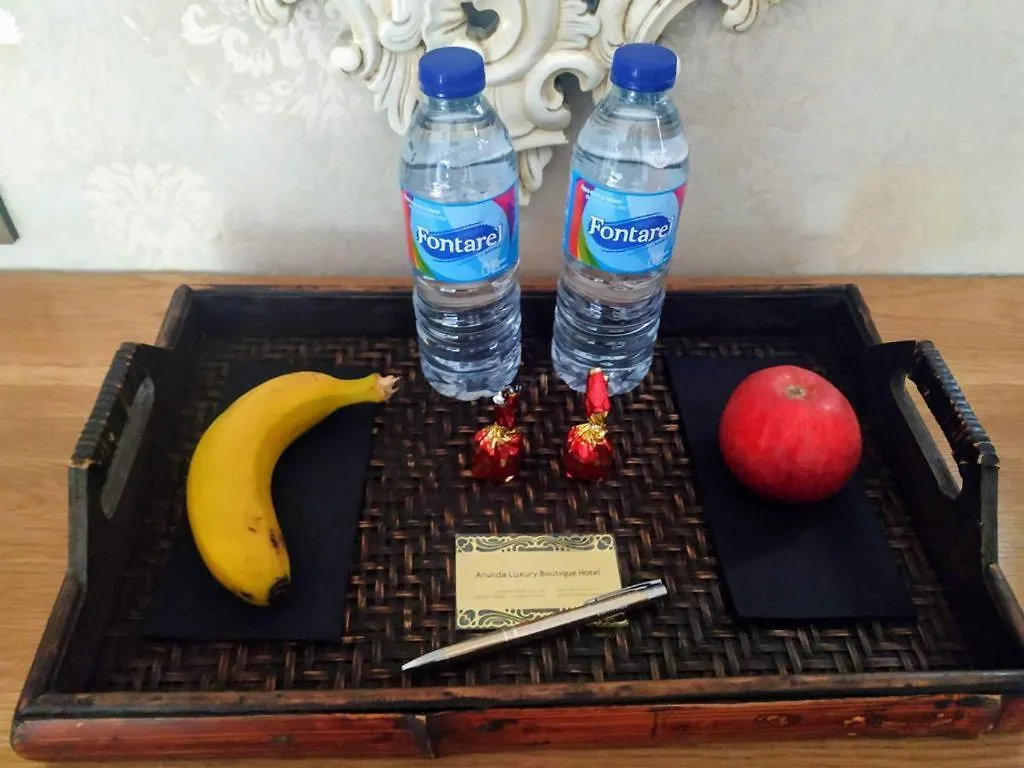רונדה Arunda Luxury Boutique Hotel